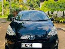 https://riyasewana.com/uploads/toyota-toyota-aqua-72154406654.jpg