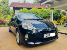 https://riyasewana.com/uploads/toyota-toyota-aqua-72154406796.jpg