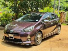 Toyota AQUA S GRADE 2014 Car