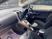 https://riyasewana.com/uploads/toyota-toyota-auris-2717484324801.jpg
