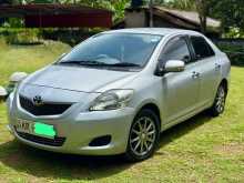 https://riyasewana.com/uploads/toyota-toyota-belta-16728174422.jpg