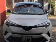 Toyota CHR NGX10 2018 SUV