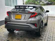 https://riyasewana.com/uploads/toyota-toyota-chr-1810081422563.jpg