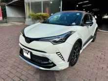 Toyota CHR NGX10 2018 SUV