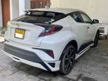 https://riyasewana.com/uploads/toyota-toyota-chr-19133334792.jpg