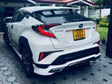 https://riyasewana.com/uploads/toyota-toyota-chr-2017-1417153912512.jpg