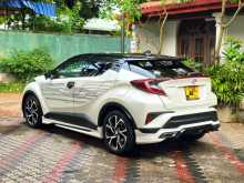 https://riyasewana.com/uploads/toyota-toyota-chr-25701574703.jpg
