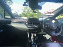 https://riyasewana.com/uploads/toyota-toyota-chr-28193050675.jpg