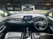 https://riyasewana.com/uploads/toyota-toyota-chr-29114417555.jpg