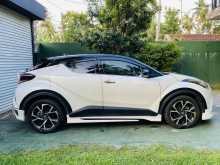 https://riyasewana.com/uploads/toyota-toyota-chr-818403022112.jpg