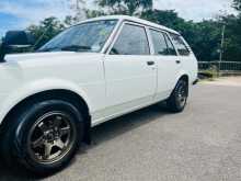 https://riyasewana.com/uploads/toyota-toyota-corolla-1985-2912435812802.jpg