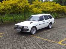 https://riyasewana.com/uploads/toyota-toyota-corolla-1987-2110352712654.jpg