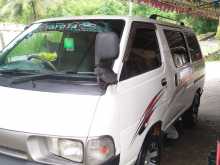 Toyota Lotto CR27o 1994 Van
