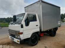 Toyota TOYOTA DAYANA BU66 CLOSE BODY 1994 Lorry