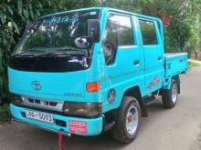 Toyota Dyna 2004 Crew Cab