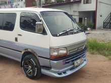 Toyota Dolphin LH172 1999 Van