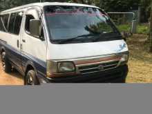 Toyota Dolphin 113 1993 Van