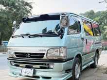 Toyota Dolphin Hiace 1990 Van