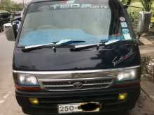 Toyota Dolphin 103 1993 Van