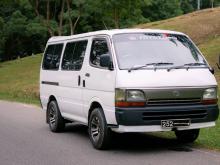 Toyota Dolphin LH102 1993 Van
