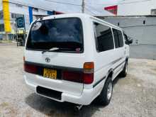 https://riyasewana.com/uploads/toyota-toyota-dolphin-1995-227103912753.jpg