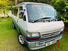 Toyota Dolphin Lh113 GL 1996 Van