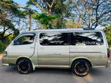 Toyota DOLPHIN SUPER CUSTOM 1999 Van