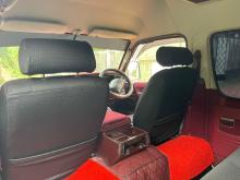 https://riyasewana.com/uploads/toyota-toyota-dolphin-220173617825.jpg