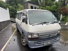 Toyota Dolphin LH113 1993 Van