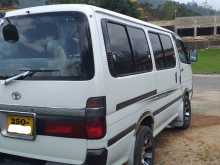 Toyota Dolphin 1993 Van