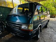 Toyota Dolphin 109 1991 Van