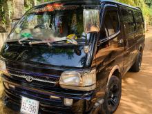 Toyota Dolphin LH113 Long 1991 Van