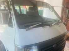 Toyota Dolphin 103 1994 Van