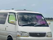 Toyota Dolphin Super Custom LH162 2000 Van