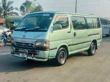 Toyota Dolphin 114 1996 Van