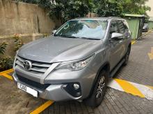 Toyota Fortuner 2016 SUV