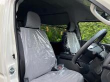 https://riyasewana.com/uploads/toyota-toyota-gdh-117563517065.jpg