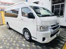 https://riyasewana.com/uploads/toyota-toyota-gdh-1619285322342.jpg