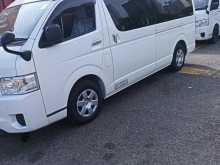 https://riyasewana.com/uploads/toyota-toyota-gdh-2024-1010295512602.jpg