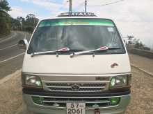 Toyota Hiace LH102 1991 Van