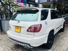 https://riyasewana.com/uploads/toyota-toyota-harrier-2000-2016224312543.jpg