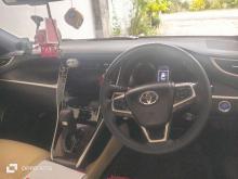 https://riyasewana.com/uploads/toyota-toyota-harrier-281511016886.jpg