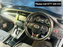 https://riyasewana.com/uploads/toyota-toyota-harrier-6162156153.jpg