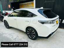 https://riyasewana.com/uploads/toyota-toyota-harrier-6162156162.jpg
