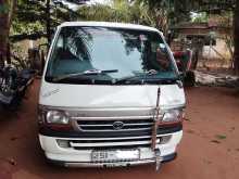 Toyota HIACE DOLPHIN LH113 1992 Van