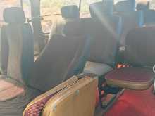 https://riyasewana.com/uploads/toyota-toyota-hiace-1981-199585212562.jpg