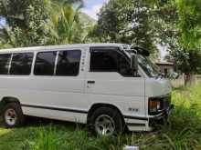 Toyota Hiace Shell LH61 1989 Van