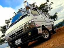 Toyota HIACE LH102 1991 Van