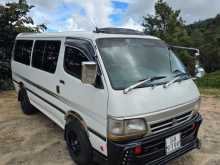 https://riyasewana.com/uploads/toyota-toyota-hiace-1992-3119545812254.jpg