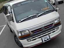 Toyota HIACE DOLPHIN LH113 1993 Van